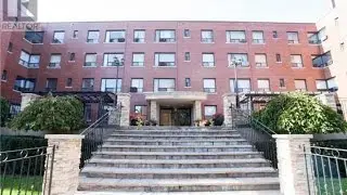 Residential for sale - #209 - 2550 BATHURST ST, Toronto, ON M6B2Z2