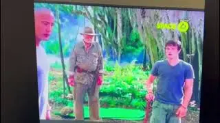 Kalani se da cuenta que Gabato no est&aacute; con ellos. Dice: anoche me prometi&oacute; que me enviar&iacute;a a la univ