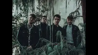 UNO MAS - Glass Houses (Official Video)