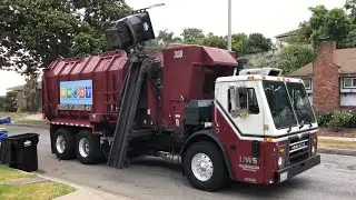 Universal Waste Systems  Mack Amrep Octo ASL