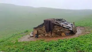 Best Life in A Himalayan Shepherd&rsquo;s During The Snowfall | Most &Relaxing|Village Documentary Video