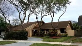 10105 E Calusa Club Dr,Miami,FL 33186 House For Sale