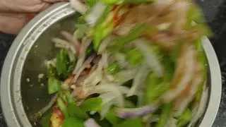 Soft & Creamy Dahi Shimla Mirchi Recipe 😋 | Quick Lunch Curry