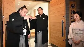 🏯✨【相撲】安青錦の師匠・安治川親方「一緒に闘う気持ち」初日朝に勝守購入、青色マフラーで国技館へ💙🙏