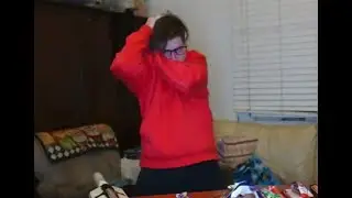 Streamer dislocates his shoulder