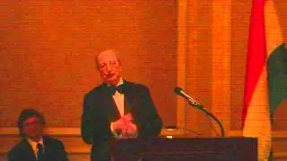 Albert Ratner jokes about Cleveland Clinic's Dr. Michael Roizen
