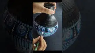 #claypot #pot⚱️ #potdecoration #clay #clayart #mandala #diy #viral #dot #flowers #design #flowervase