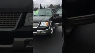 2004 Ford Expedition Eddie Bauer.