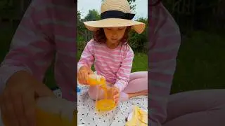 Sisters&rsquo; Backyard Picnic Adventure 🍉☀️ #saraandmira #outdoorfun