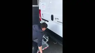 Hubkraft Hebeb&uuml;hne &ndash; einfache und schnelle Montage an Kleintransporter
