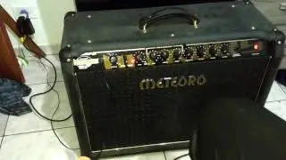 Amplificador Meteoro Nitrous 160W