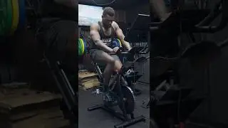Это ЛУЧШЕЕ преображение домашнего спортзала?
