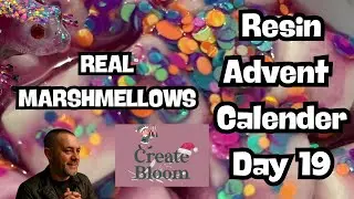 Адвент-календарь из смолы, день 19! Блёстки JBJ?! Зефир в лягушке из смолы?! @CreateBloomCrafts