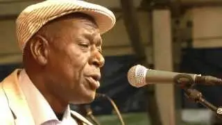 Boubacar Traoré & Vincent Bucher - 8 - LIVE at Afrikafestival Hertme 2012