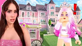 Visiting My ABANDONED PINK MANSION In Roblox...