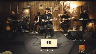 Buzz Acoustic Session - 3 Days Grace - Chalk Outline