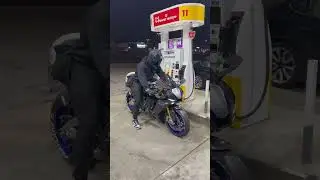 Yamaha R1 2025 Akrapovic Sound ||  #youtubeshorts #shorts #shortsfeed #r1 #rider #motovlog #yt