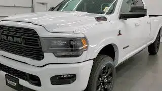 2022 RAM 3500 LIMITED CREW LONGBOX CUMMINS DIESEL BRIGHT WHITE WALK AROUND REVIEW 22T4 SOLD!