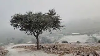 Durga Maa Temple दुर्गा मां मंदिर  से नीचे उतरते Kanchanpur, Ahraura  Mirzapur UP 231301 India