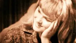 04 Tina Lawton Bandstand Interview