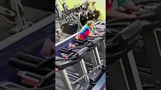 This Old Lady is Fast AF On a Treadmill! #funnyshorts #funny #gym #workout