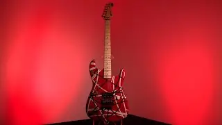 Eddie Van Halen personally played and signed guitar from 2007-2008 tour!