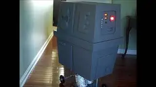 Gonk (GNK) Power Droid - RC Robot from Star Wars