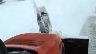 Simplicity Legacy XL Snowblowing.MPG