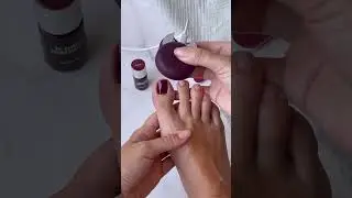Get the most flawless gel pedicure with our Mini kit!💅&hearts;️ #gelnails #pedi #diynails