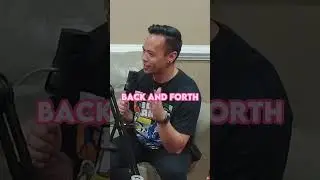How Texting Too Much Can Kill Attraction 👀 #shorts #short #shortvideo #dating #fyp #podcast