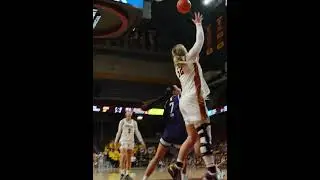 Amaya Battle Finds Sophie Hart | Gopher Women's Basketball vs. Northwestern