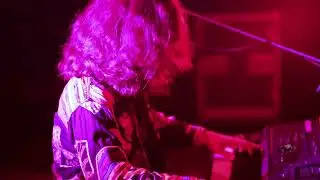 Gem &ndash; Freedom (Live Performance)