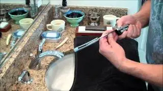 How To Clean and Maintain a Feather Artist Club Shavette Barbers Straight Razor #shaving #skincare