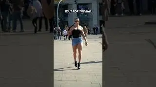How would you rate? 💯 #walk #bodybuilding #city #girl #training #shorts