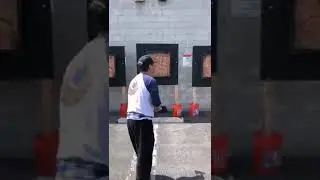 Projectile throwing PENDEKARS way. This I not kali.