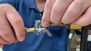 Tying an In The Riffle Lil&rsquo; Hood Rat