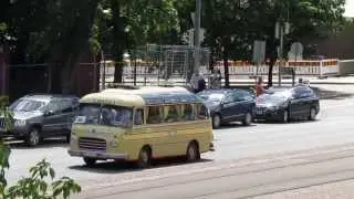 Bussikavalkadi