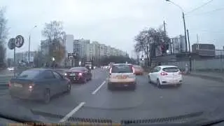 Автомобильный видеорегистратор Transcend DrivePro 220 day