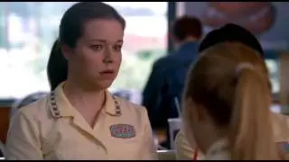 Tina Majorino Big Love 1x01_1