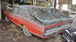 Dodge Charger R/T Barn Find in an ACTUAL BARN!