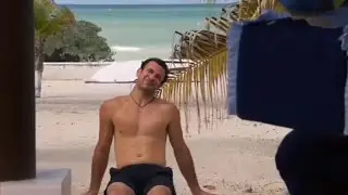 Alejandro &Aacute;vila: SWIMWEAR (Lo Que La Vida Me Rob&oacute;, 2013)