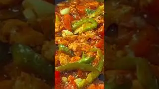 #chicken #capsicum #onion #tomato #garlic #curry #quickrecipe