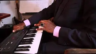 O&rsquo;hene Sav&agrave;nt: Michael Jackson &lsquo;You rock my world&rsquo; ( talkbox cover)