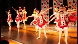 Studio Ello de Dança - Cartas de Baralho