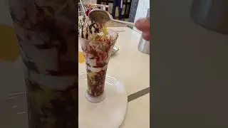 Gud-Bud ice cream#udpi upchar#mandarathi hotel style 🍨🍦
