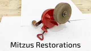 Hand-Cranked Grinder [Restoration]