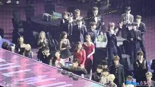 Minhyun's suspicious gesture |Kang Daniel & Jihyo moment