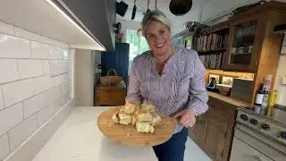 Gail&rsquo;s Quick & Easy Cinnamon Rolls