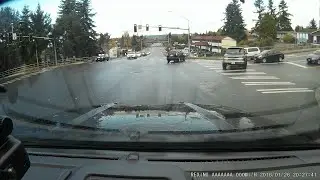 Attempt to Beat Yellow Light Ends in Crash in Front of Cop || ViralHog