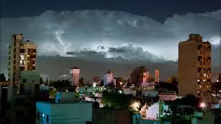 Грозовые тучи с эмбиентной музыкой